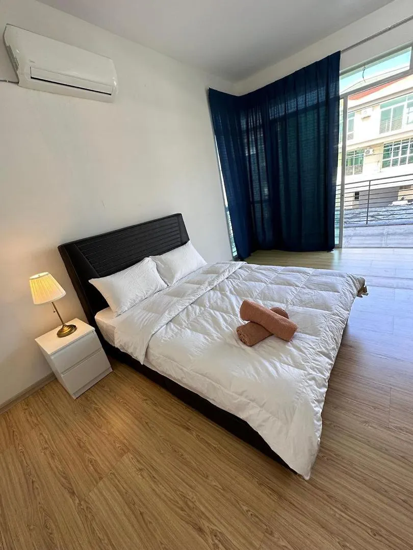 Holiday home Ipoh Cozy Lake View Homestay Lahat